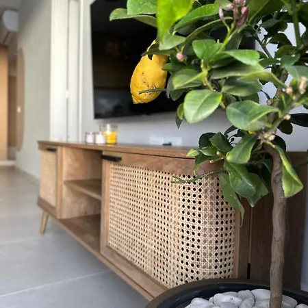 شقة Palm&lemon Sea View & Free Parking ساراندا