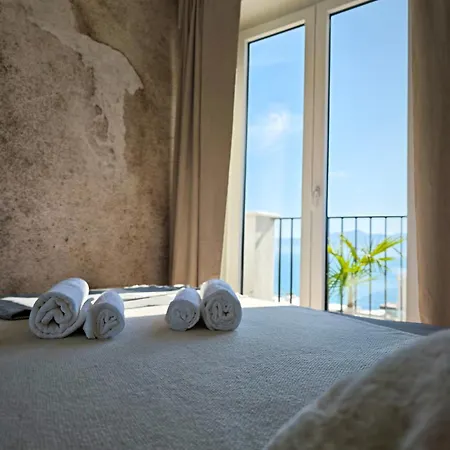 Palm&lemon Sea View & Free Parking شقة